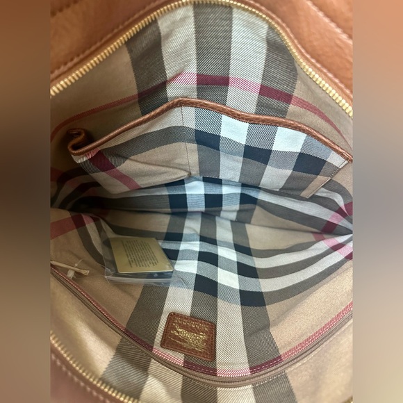 Authentic Burberry Rolled up Canvas Tote/Handbag - Picture 4 of 16